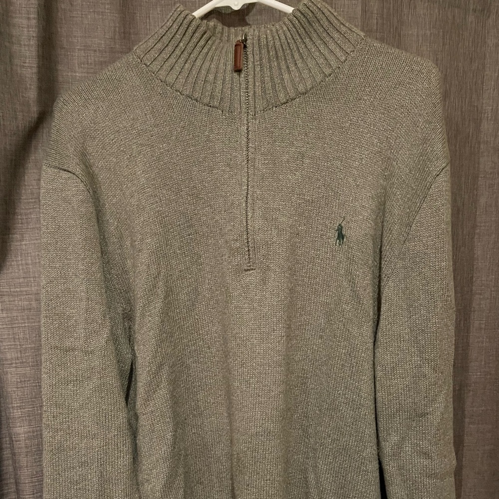 Polo sweater - Size L - No imperfections